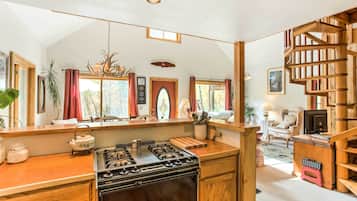 Rumah (1 Bedroom) | Interior