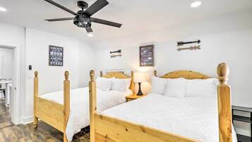 House (3 Bedrooms) | 3 bedrooms, laptop workspace, iron/ironing board, bed sheets