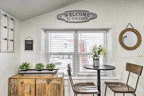 Dining - Charming Home ~ 7 Mi to Thanksgiving Point (American Fork)