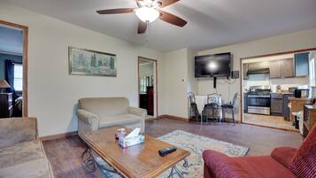 Cottage (2 Bedrooms) | Interior