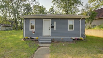 Cottage (2 Bedrooms) | Interior