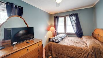 Cottage (2 Bedrooms) | Interior