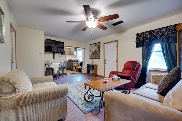 Cottage (2 Bedrooms) | Interior - Riverside Niles Retreat w/ Fire Pit & Grill! (Niles)