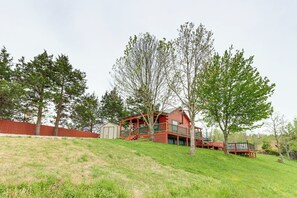 House (1 Bedroom) | Interior - Cozy Pelsor Cabin w/ Mountain & Valley Views! (Sand Gap)