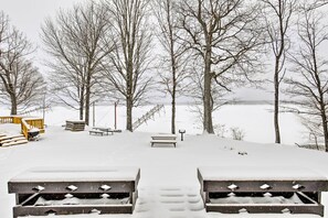 Interior - Tranquil Marenisco Cabin on Lake Gogebic! (Marenisco)
