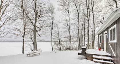 Tranquil Marenisco Cabin on Lake Gogebic!