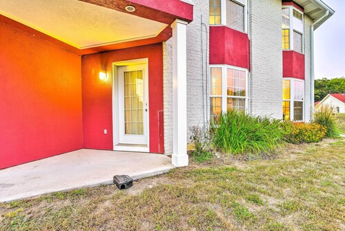 Step-free Pigeon Retreat Close to Lake Huron!