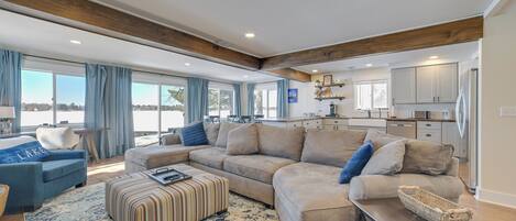 Cottage (3 Bedrooms) | Front of property