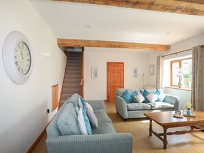 Living area - Long House (Beaumaris)