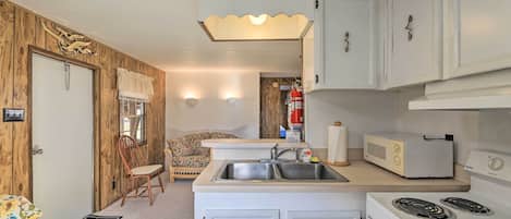 House (1 Bedroom) | Interior