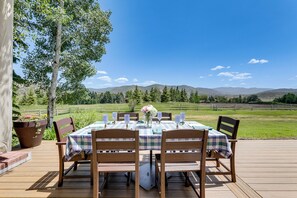 Interior - Snowmass Home w/ Hot Tub, Fireplace, & Mtn Views! (Snowmass)