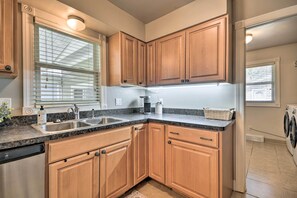 單棟房屋 (3 Bedrooms) | 內部