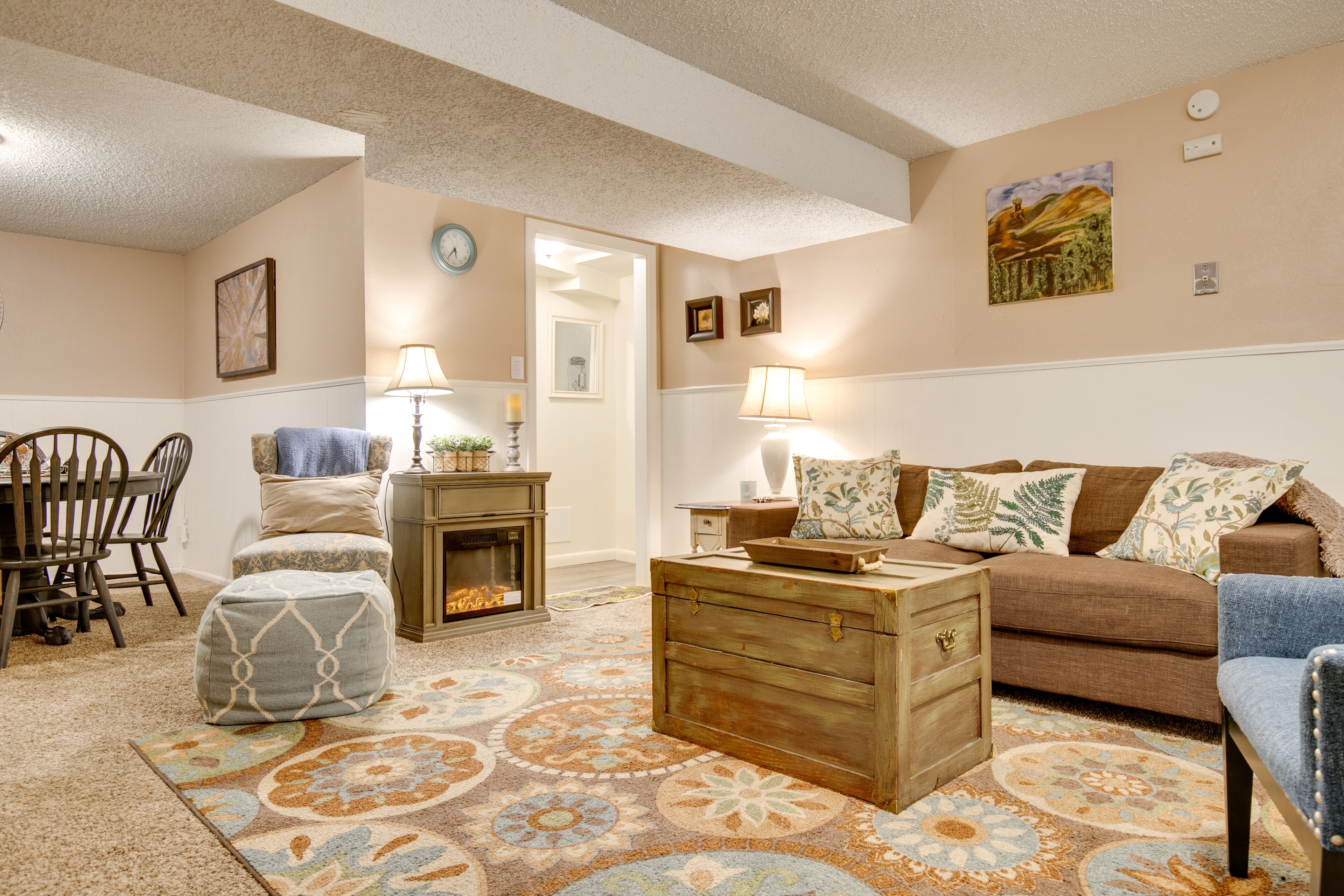 Cozy Lakewood Vacation Rental 8 Mi to Red Rocks!