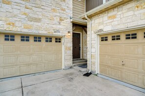 House (3 Bedrooms) | Interior - San Antonio Vacation Rental w/ Patio Near Seaworld (San Antonio)