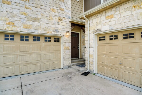 House (3 Bedrooms) | Interior - San Antonio Vacation Rental w/ Patio Near Seaworld (San Antonio)