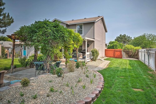 Idyllic Nampa Family Home With Hot Tub & Fire Pit!
