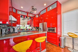 House (3 Bedrooms) | Interior - Waterfront Home ~ 4 Mi to Oaklawn Racing Casino! (Hot Springs)