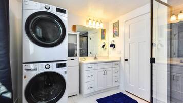 Apartemen (3 Bedrooms) | Interior