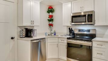 Apartemen (3 Bedrooms) | Interior