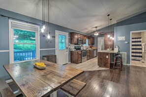 House (3 Bedrooms) | Interior - Peaceful Sevierville Home w/ Private Hot Tub! (Sevierville)