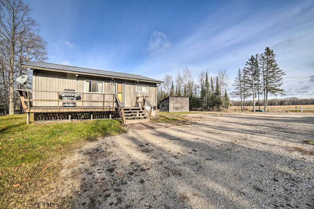 Cornell Home w/ Fire Pit & Hunting Access!