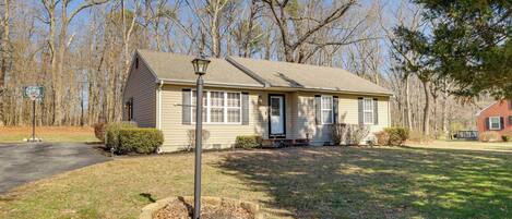 House (2 Bedrooms) | Front of property