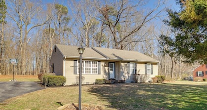 Tranquil Delmar Home ~ 7 Mi to Salisbury!