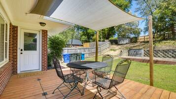 Tempat makan outdoor