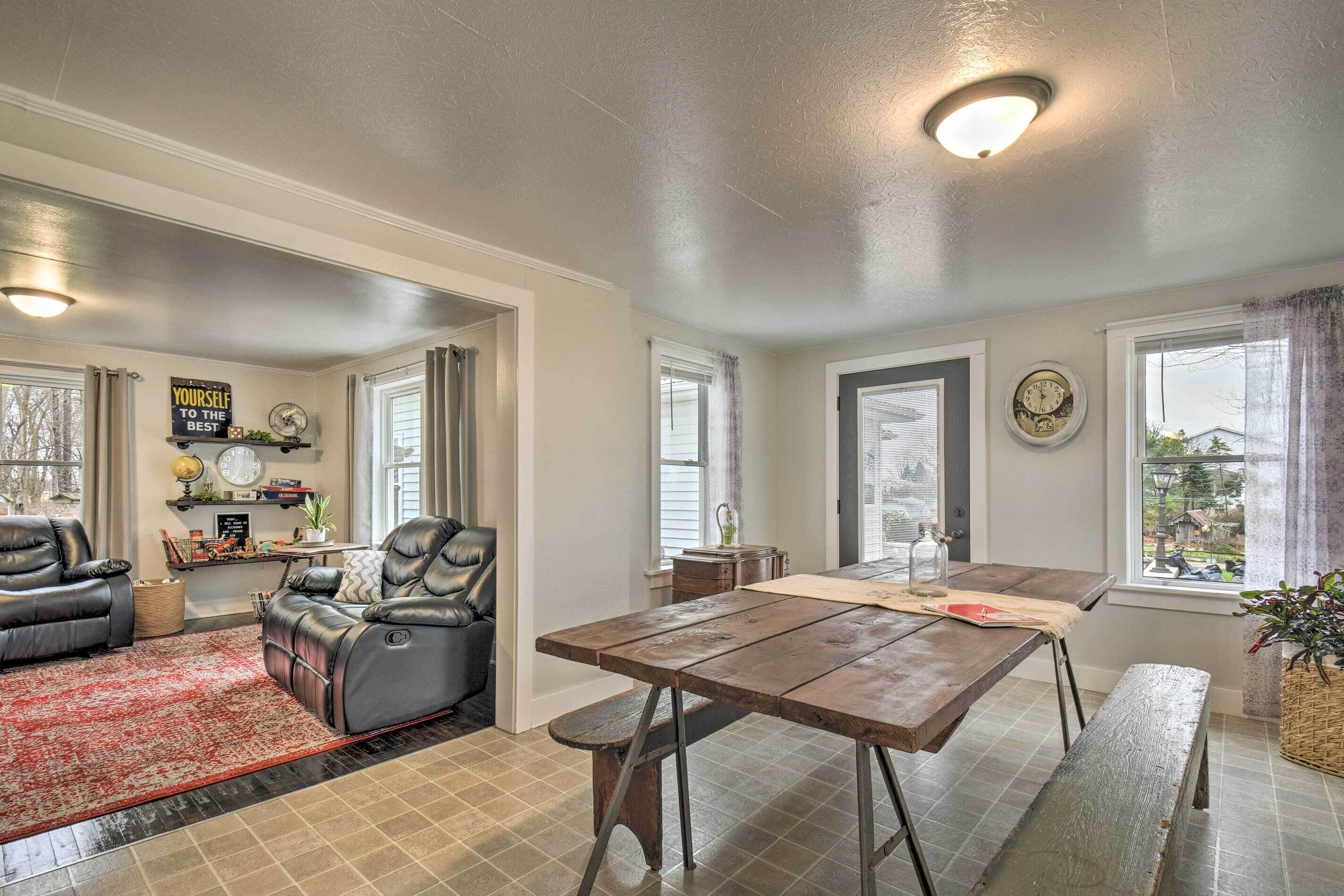 House (3 Bedrooms) | Interior