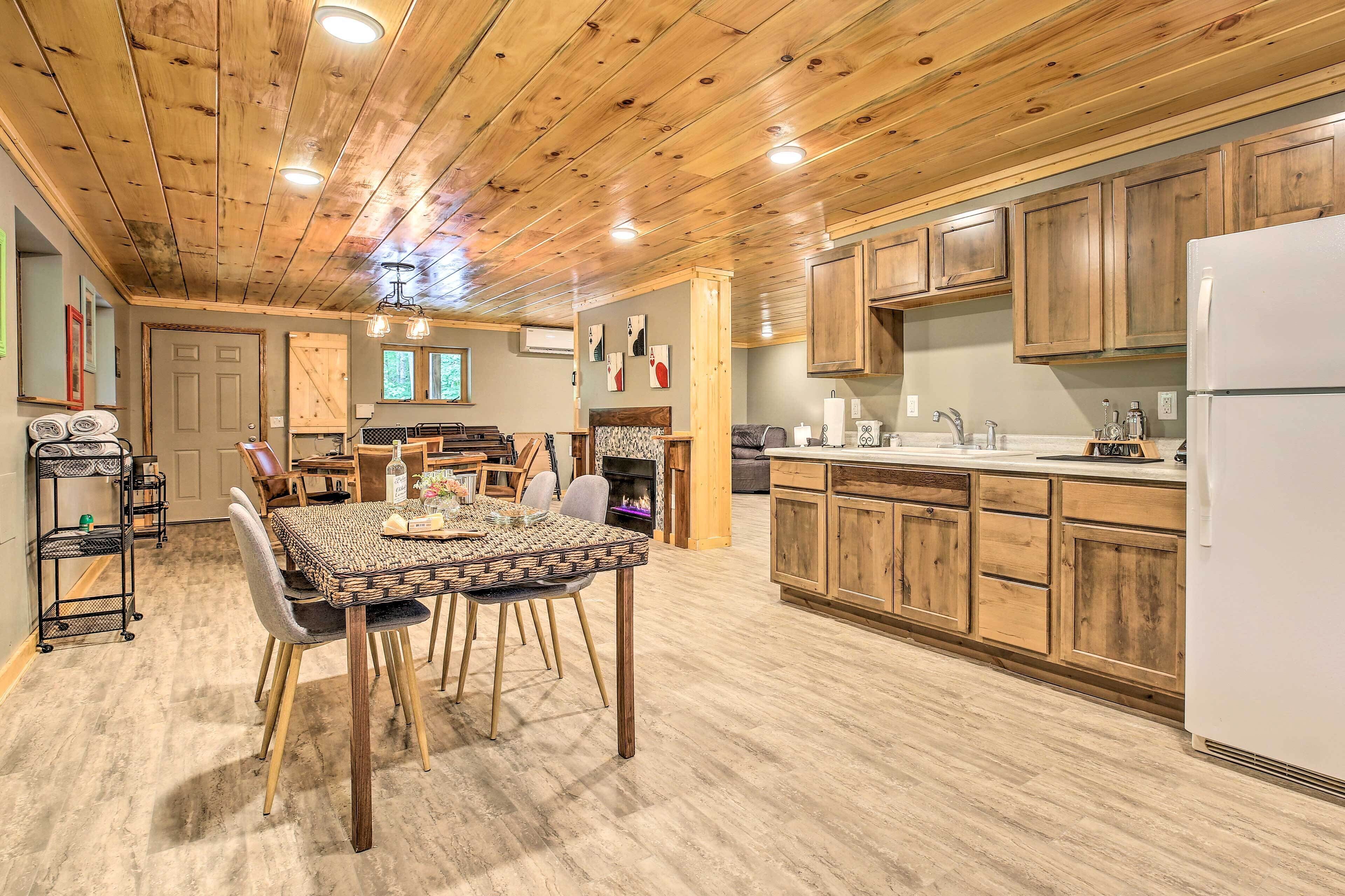 House (3 Bedrooms) | Interior