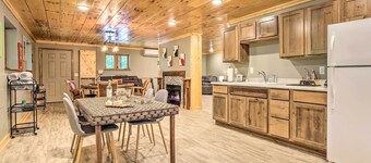 Hike & Zip-line: Red River Gorge Cabin w/ Hot Tub!