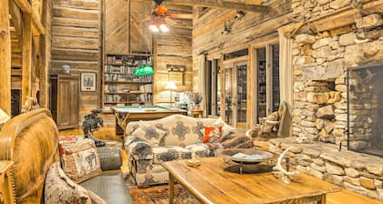 River Access + Mtn Views: Cullowhee Lodge!