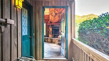 Villa (Multiple Bedrooms) | Interior