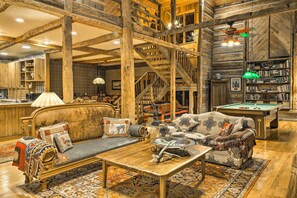 Villa (Multiple Bedrooms) | Interior