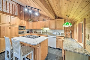 Private kitchen - Upstate Hideaway by Hiking & Hunter Mountain! (Elka Park)