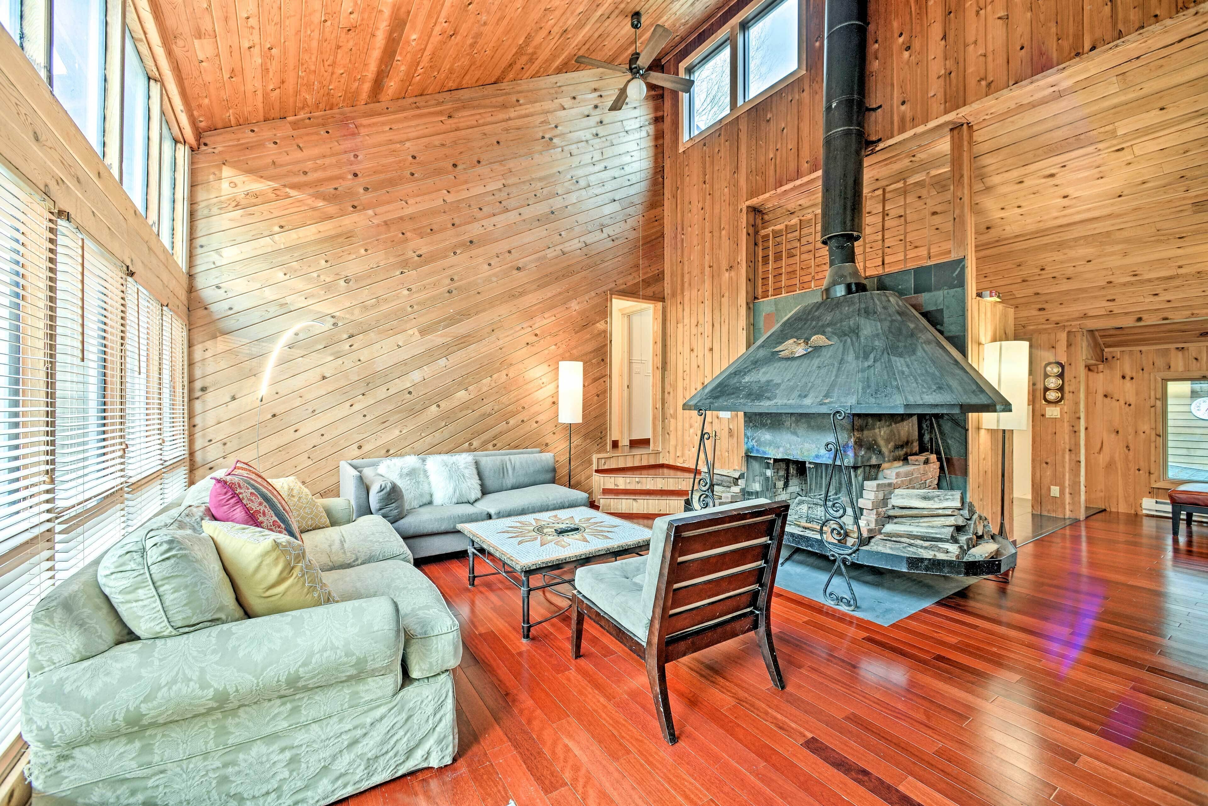 Upstate Hideaway by Hiking & Hunter Mountain!