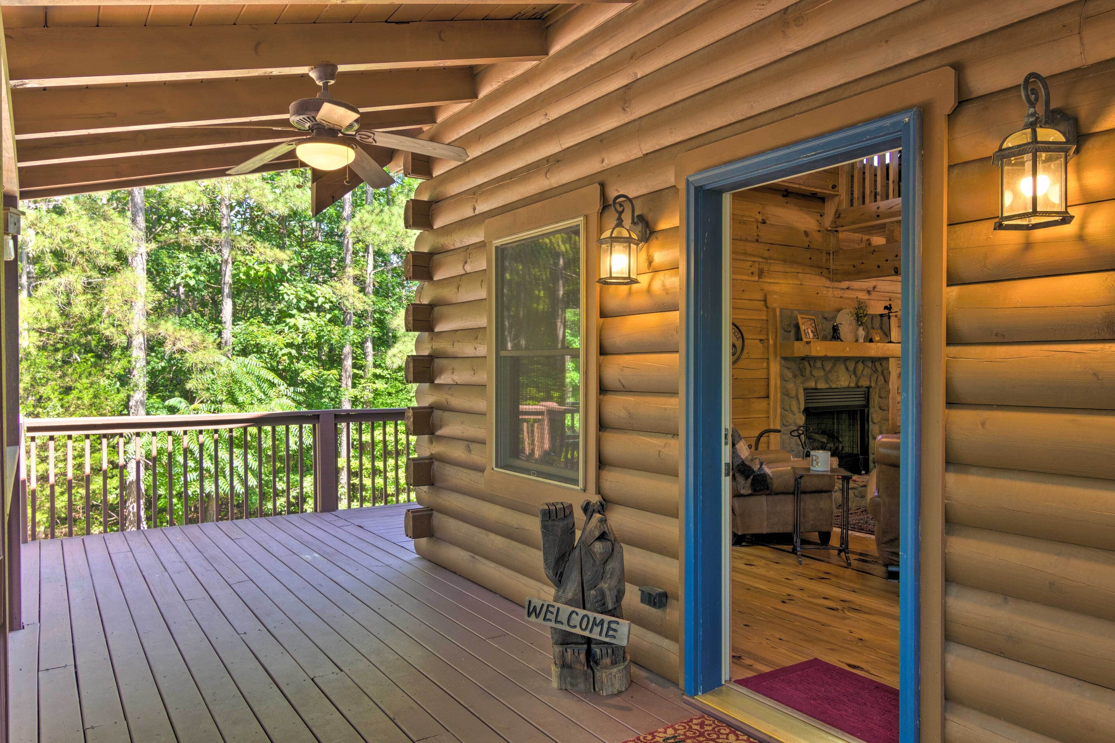 Serene Lake Lure Cabin w/ Fire Pit & Grill!