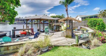 Waterfront Merritt Island Vacation Rental w/ Pool!
