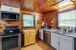 House (1 Bedroom) | Interior