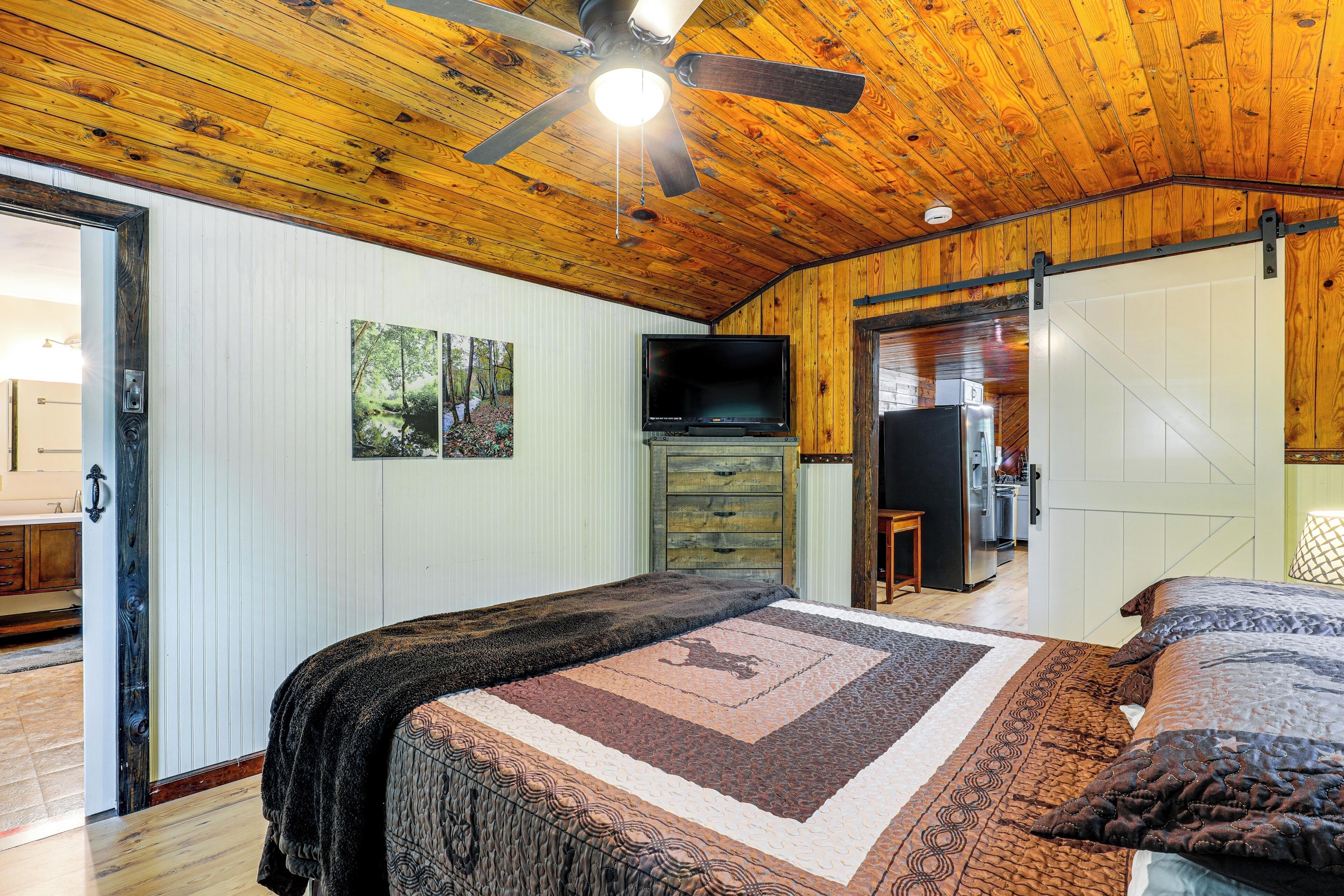 House (1 Bedroom) | Interior