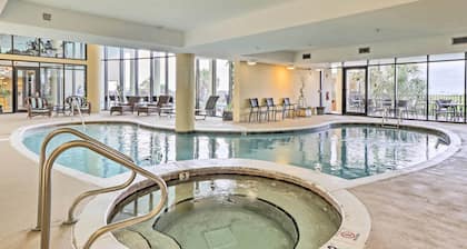 Beachfront Dauphin Island Condo w/ 2 Pools & Sauna