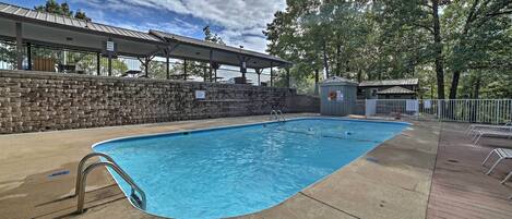 Apartment (2 Bedrooms) | Pool | Outdoor pool