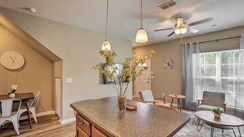 Căn hộ (3 Bedrooms) | Nội thất