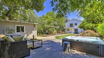 House (3 Bedrooms) | Front of property