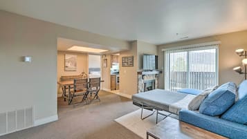 Apartment (1 Bedroom) | Interior