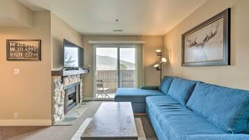 Apartment (1 Bedroom) | Interior