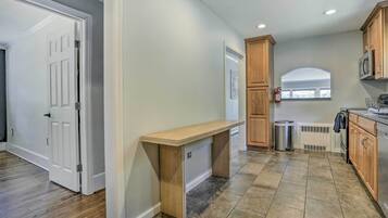 House (2 Bedrooms) | Bahagian dalam