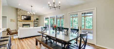 Casa (4 Bedrooms) | Restauración