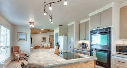 Ranch Getaway With Pool and Horse Stall Access!