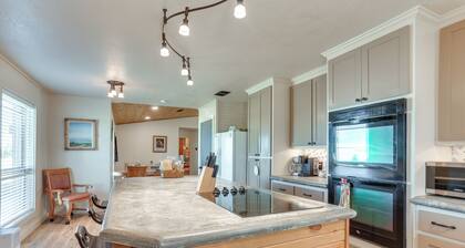 Ranch Getaway With Pool and Horse Stall Access!